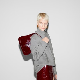 Kabelka Jackie patří k ikonám módního domu Gucci už od 50.let minulého století.