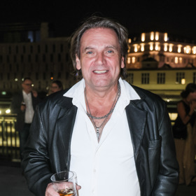 Michael Viktořík s kapelou J.A.R. slaví úspěch nové desky Jezus Christus Neexistus? 