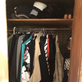 Za otevřenou šatní skříň se Petra Černocká rozhodně nestyděla.