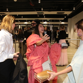 Eva Burešová si Ceny Anděl skvěle užívala.