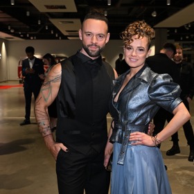 Michael Foret se svou manželkou Eliškou. Michael se podobně jako Jordan Haj pochlubil tetováním.