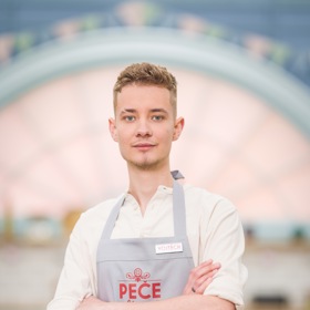 Radí Čechům používat do cukroví výraznější koření. 