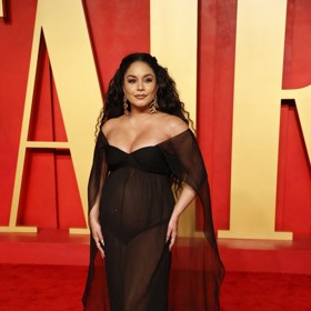 Herečka Vanessa Hudgens je těhotná.