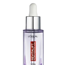 Sérum proti vráskam od značky L'Oreal spoléhá na účinky kyseilny hyaluronové. (L’Oréal Paris
Revitalift Filler, 399 Kč)