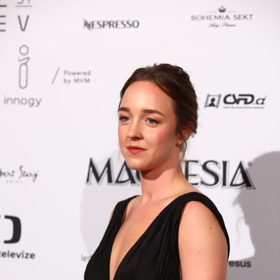 Denisa Barešová vynesla černé šaty od návrháře Martina Kohouta.