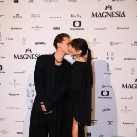 Jan Nedbal vyvedl na předávání cen Český lev svoji přítelkyni Sáru.