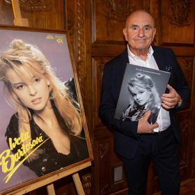 Miloš Schmiedberger říká, že Iveta Bartošová k němu chodila neohlášená. 