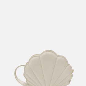 Kabelka z eko kůže ve tvaru mušle, Molo, 1 000 Kč.