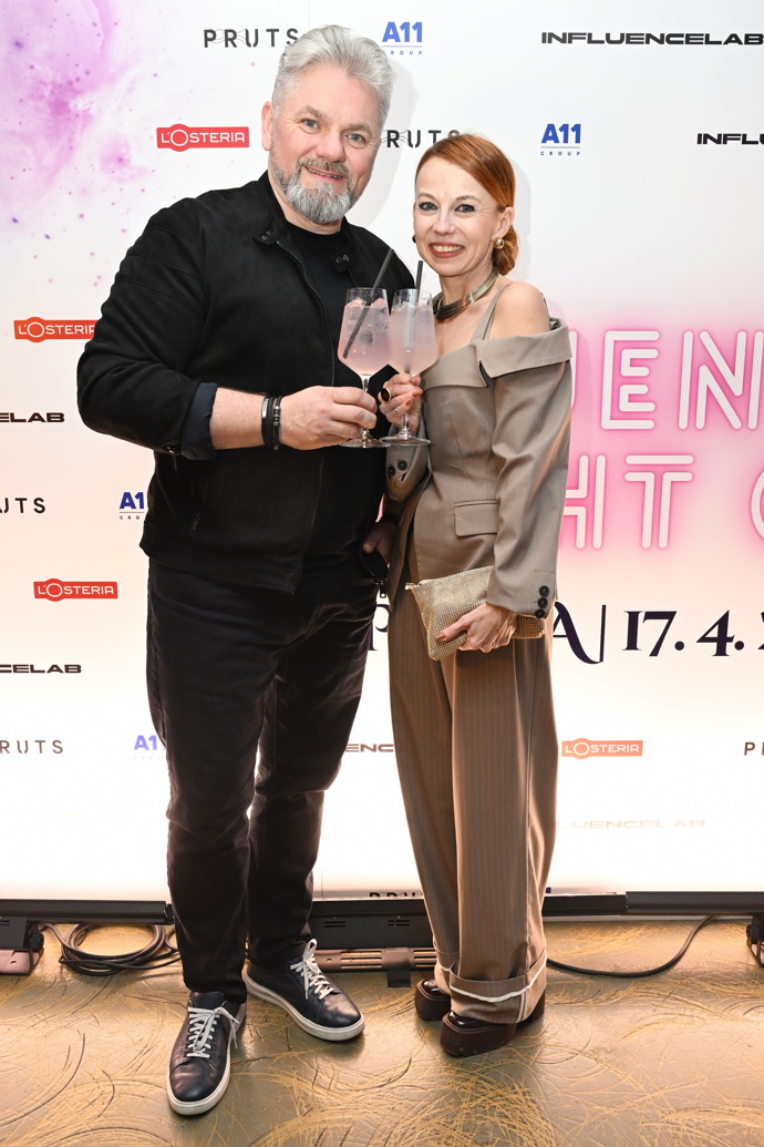 FOTO: Bára Štěpánová měla extravagantní kostýmek.