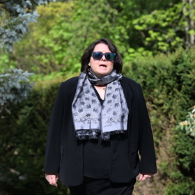 Ester Lauferová o jeho smrti informovala jako první.