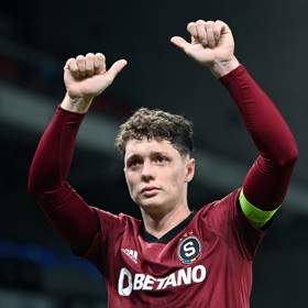 Ladislav Krejčí schytal pořádnou bídu. 