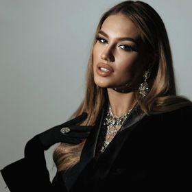 Modelingu se Adéla věnuje od svých čtrnácti let. 