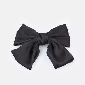 Jednoduchá černá mašle k připnutí, Gate, 119 Kč.