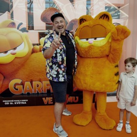 Český herec a dabér Michal Holán na premiéře nového animovaného filmu s Garfieldem.