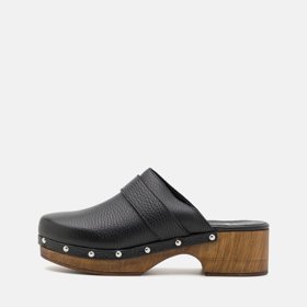 Klasické dřeváčky s cvočky, Copenhagen, 3 000 Kč