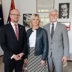 Manželé Pavlovi na návštěvě Pardubického kraje. 