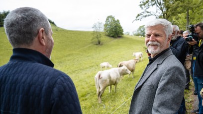 FOTO: Petr Pavel navštívil i statek.