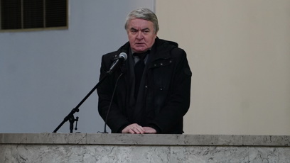 FOTO: Vlastimil Harapes na pohřbu