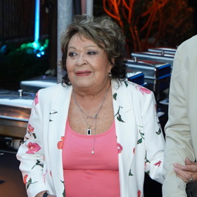 Jiřina Bohdalová je stále velmi vitální a ráda navštěvuje společenské akce.