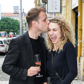 Natálie Otáhalová říká, že má s Janem Onderem stejný smysl pro humor. 