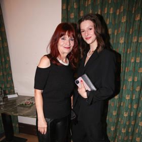 Ema Businská s Ljubou Krbovou. Herečky se potkávaly v seriálu Ulice. 