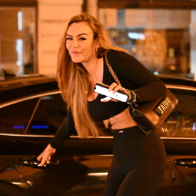 Eva Feuereislová se točila kolem hokejistů.