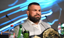 Karlos Vémola na dně. Zatčení ho zlomilo, během popisování zátahu se rozplakal