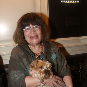 Herečka Uršula Kluková se svým milovaným pejskem, který ji po jedenácti letech opustil.