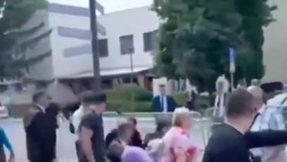 FOTO: Slovenský politik skončil ve vážném stavu v nemocnici.