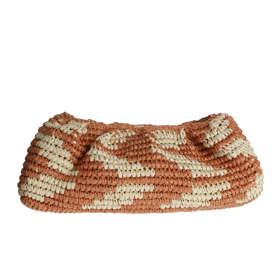 Vzorované psaníčko, C&A, 598 Kč