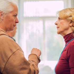 Taťjana Medvecká hraje v novém seriálu Mozaika ženu, která se v seniorském věku rozvádí.