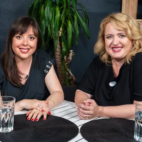 Herečka a dabingová produkční Silvie Maryško byla hostkou Miluše Bittnerové v talkshow Na kafeečko.