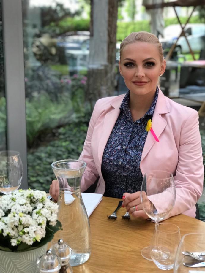 FOTO: Dosavadní radní za ANO Jitka Urbánková (ANO), která tak náhodně pomohla Marešovým.