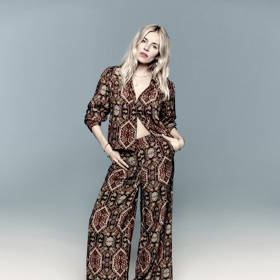 V její kolekci najdete také vzájemně kombinovatelné kousky pro sestavení trendy setů. 