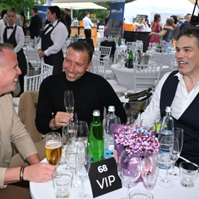 David Limberský si užíval ve společnosti Jaromíra Jágra. Hoši si dali pár drinků.