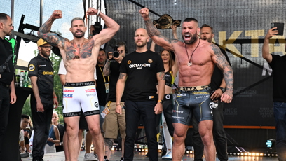 FOTO: Karlos Vémola a Attila Végh na veřejném vážení.