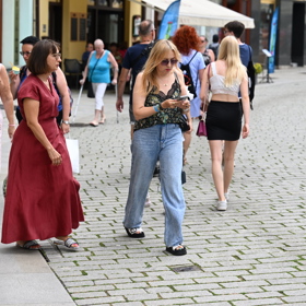 Kateřina Žbirková si festival ve Varech nenechala ujít.