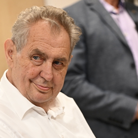 Miloš Zeman je bývalý prezident ČR.