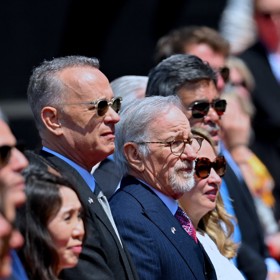 Nechyběl ani Tom Hanks a Steven Spielberg.