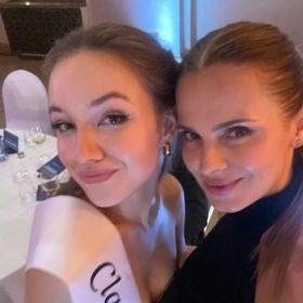 Kateřina Ujfaluši s krásnou maminkou.