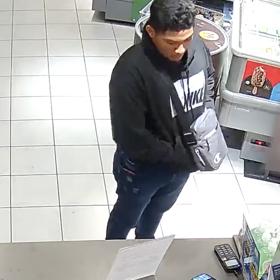 Muže hledá mordparta.