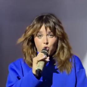 Ewa Farna je krásná žena.