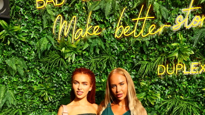 FOTO: Rachel Karnížová se svou přítelkyní Dominikou na party Survivoru.