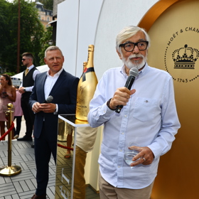 Jiří Bartoška se zapsal do srdcí mnoha žen.