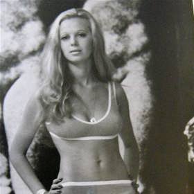 Farářka Petra Šáchová se nám pochlubila archivní fotografií v plavkách z doby, kdy v 70. letech dělala manekýnku.