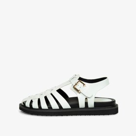 Bílé páskové sandály. Elle, 1 690 Kč