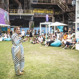 Stand-up komička Simona First o inspiraci k tvorbě: Vždy se těším, až se s mužem pohádáme