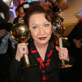 Hana Maciuchová byla velmi oblíbenou herečkou, díky tomu měla doma i dvě ceny Týtý.