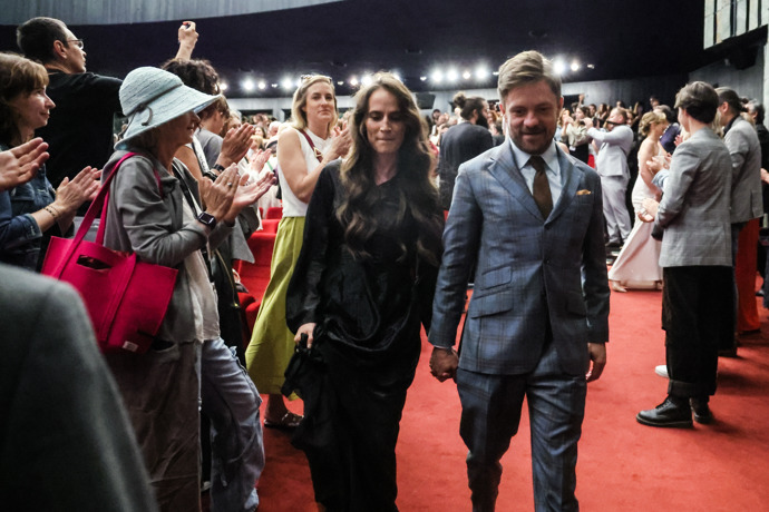 FOTO: Jiří Mádl se svou partnerkou Kateřinou. – stránka 189