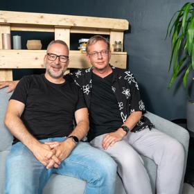 Aleš Cibulka a Michal Jagelka promluvili v talkshow Na kafeečko o svém partnerském vztahu.